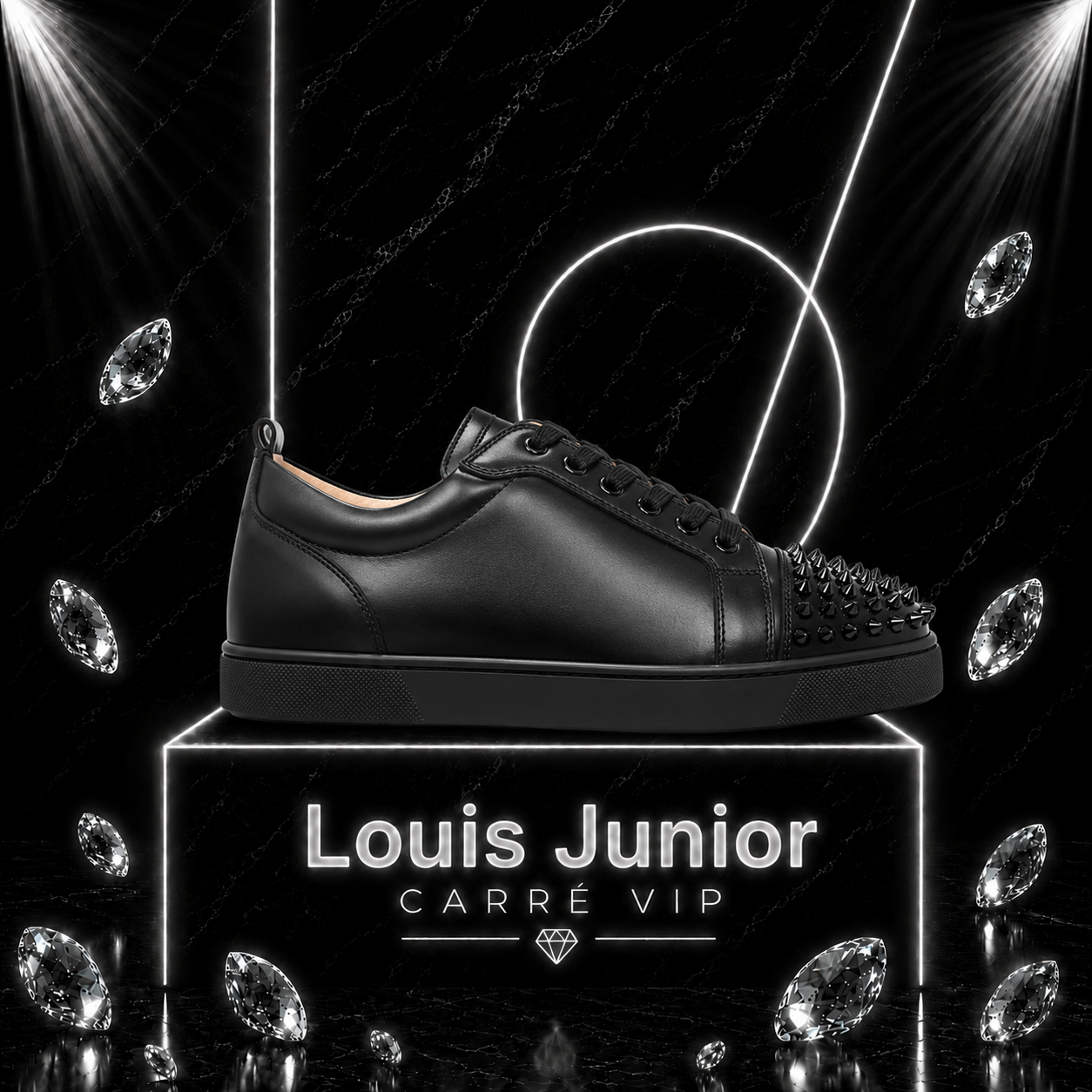 Louis Junior Spikes Leather